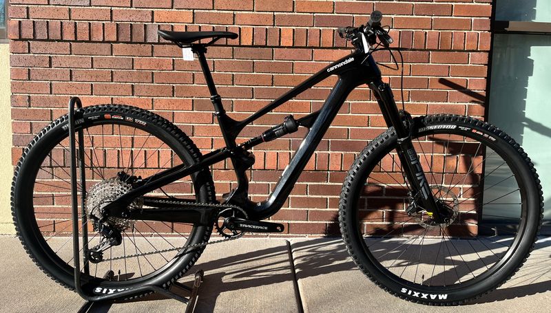 Cannondale Habit Carbon 2 - Black, MD