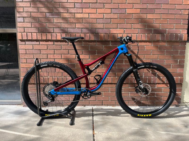 Pre-Owned: Rocky Mountain Instinct Medium