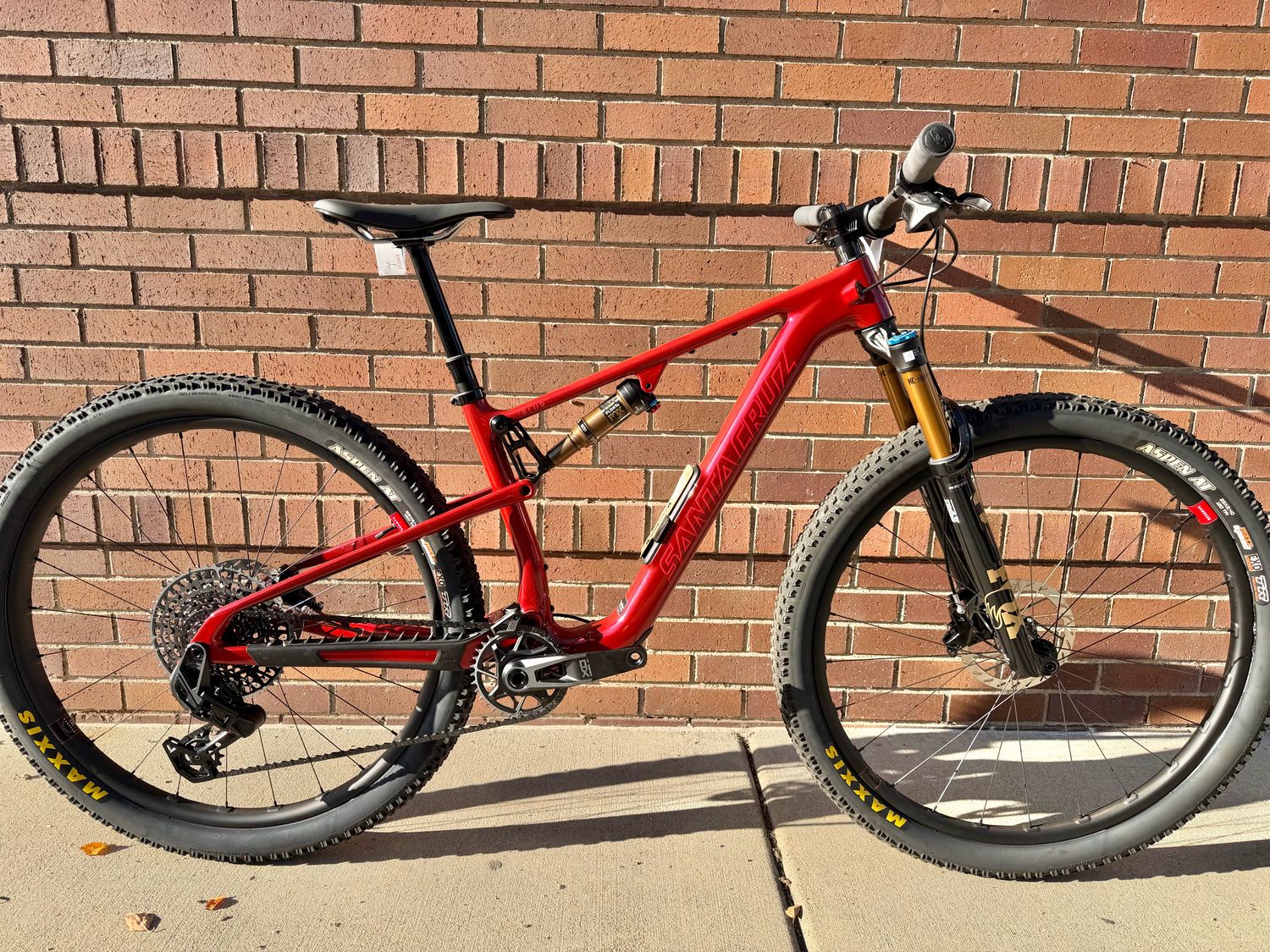 Santa Cruz Blur 5 CC X0 AXS RSV - MD - Red