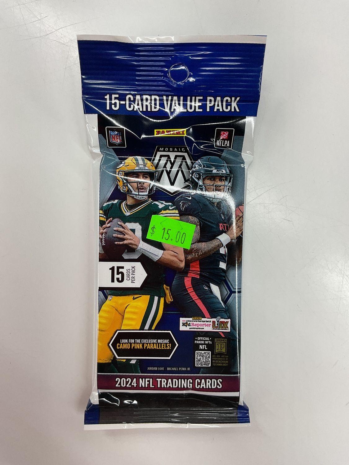 2024 Panini Mosaic Football 15 Card Jumbo Value