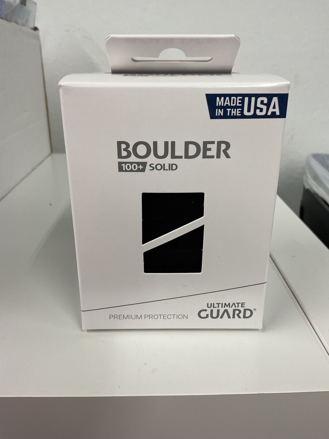 Boulder Black 100 card Premium Collector Box