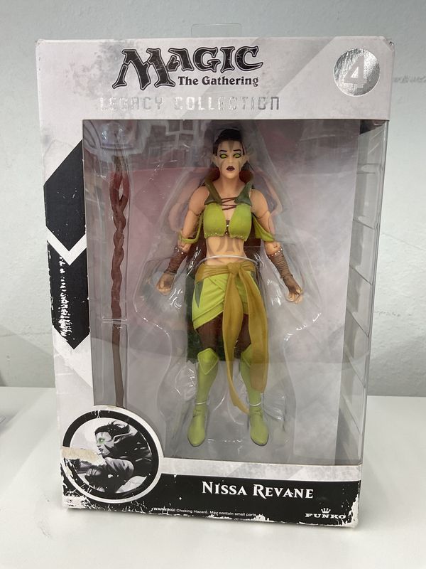 Magic The Gathering Nissa Revane Legacy Collection Funko Sealed