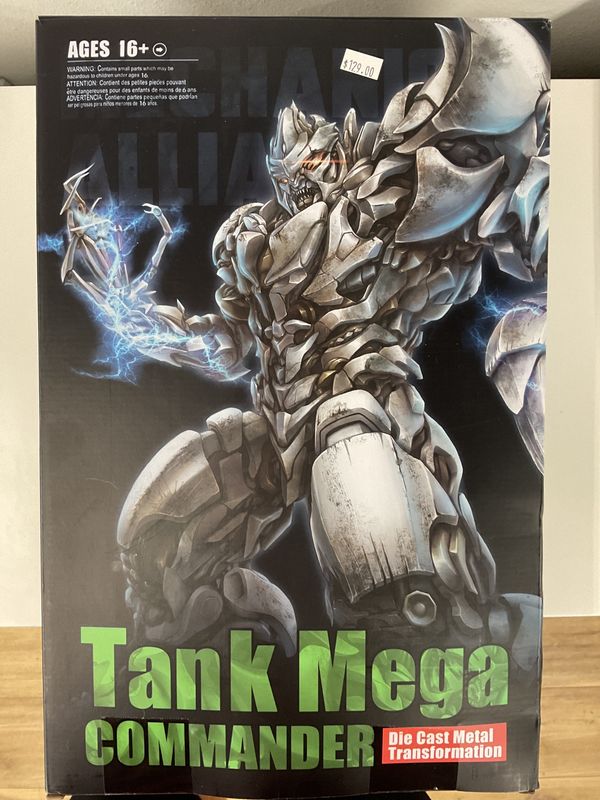 Tank Mega Commander Dir Cast Metal Transformation