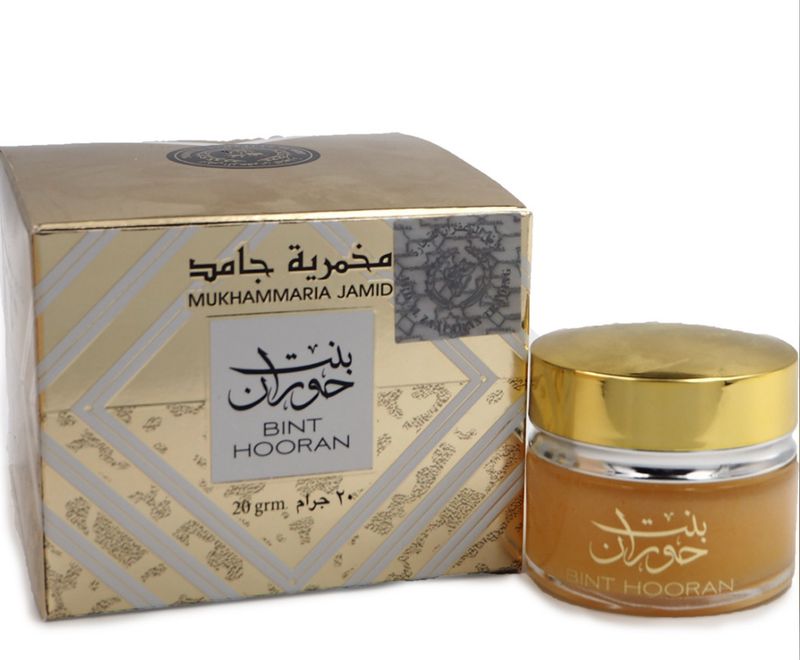 VASELINA PERFUMADA BINT HOORAN