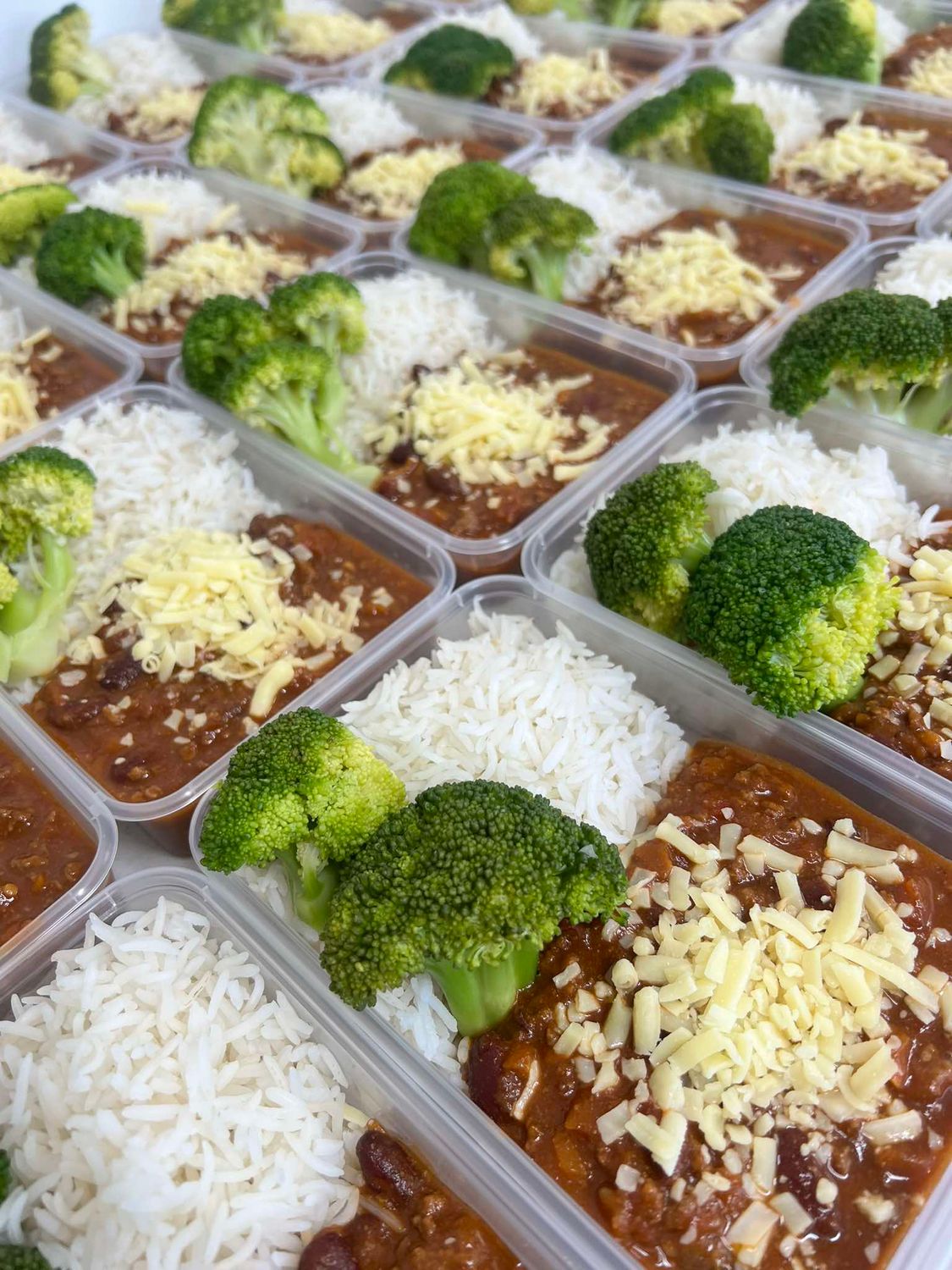 Frozen Chilli Con Carne in takeaway container
