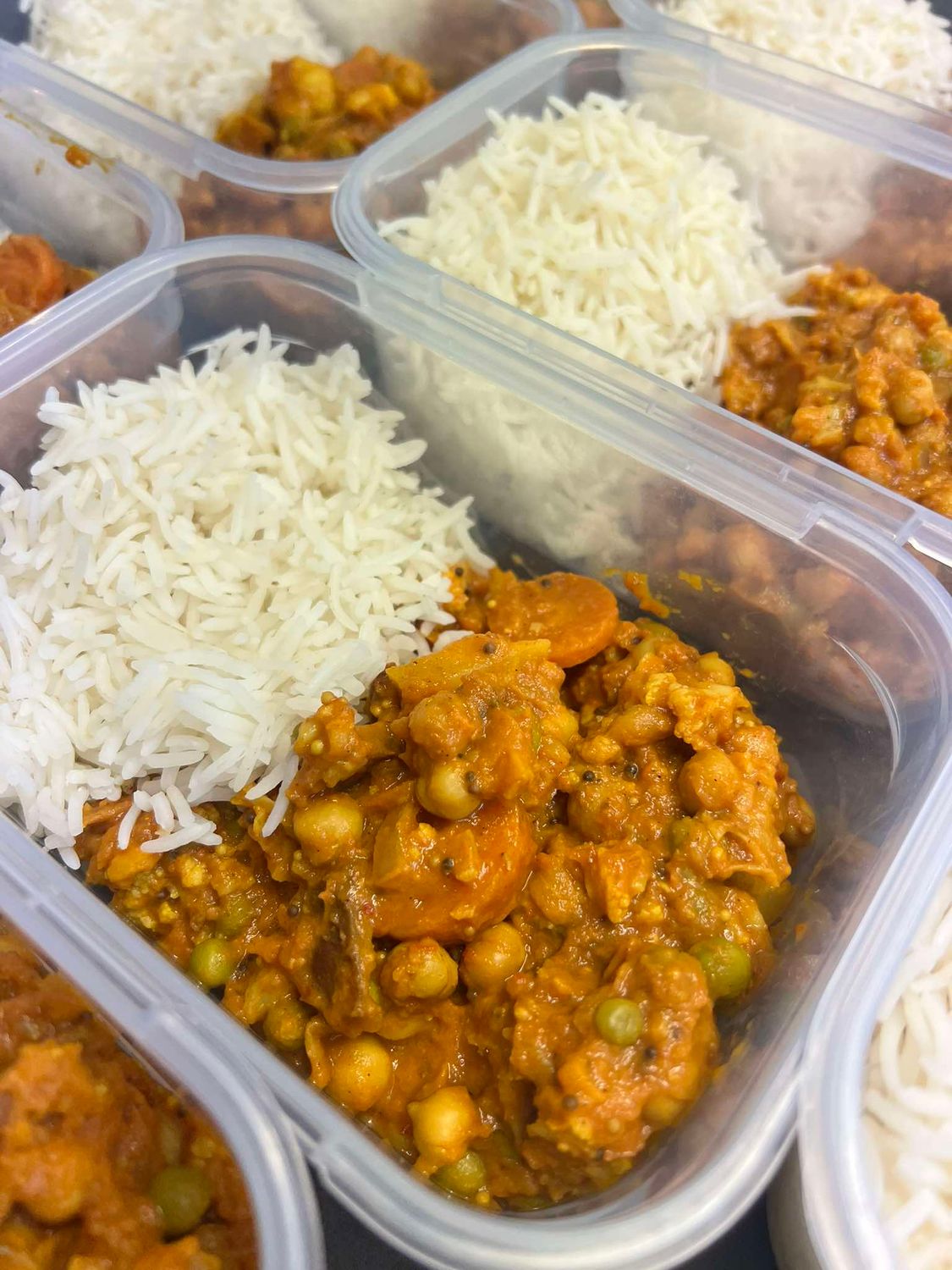 Frozen Hearty Vegetable Curry in takeaway container