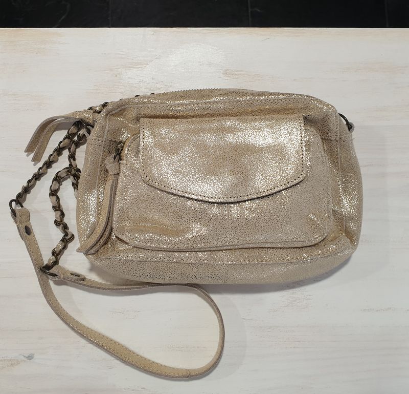 Bolso piel dorado