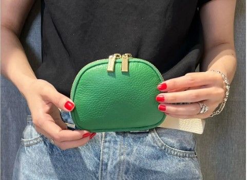 Monedero de cuero granulado verde