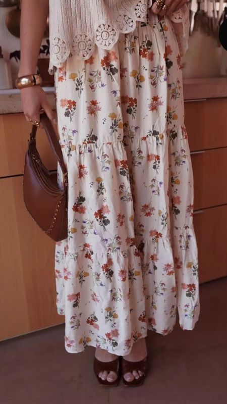 Falda larga floral