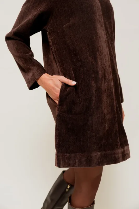 Vestido corto marrón