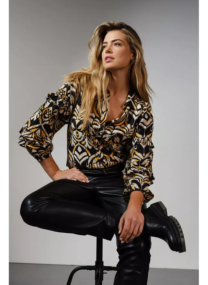 Blouse Ornamentals