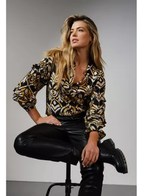 Blouse Ornamentals