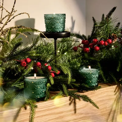 Mini Pedestal Candle - Noble Fir Garland
