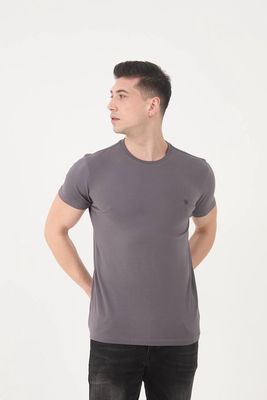Classic Slim Fit