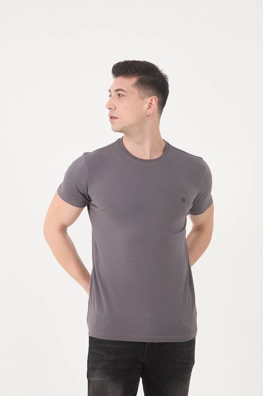 Classic Slim Fit