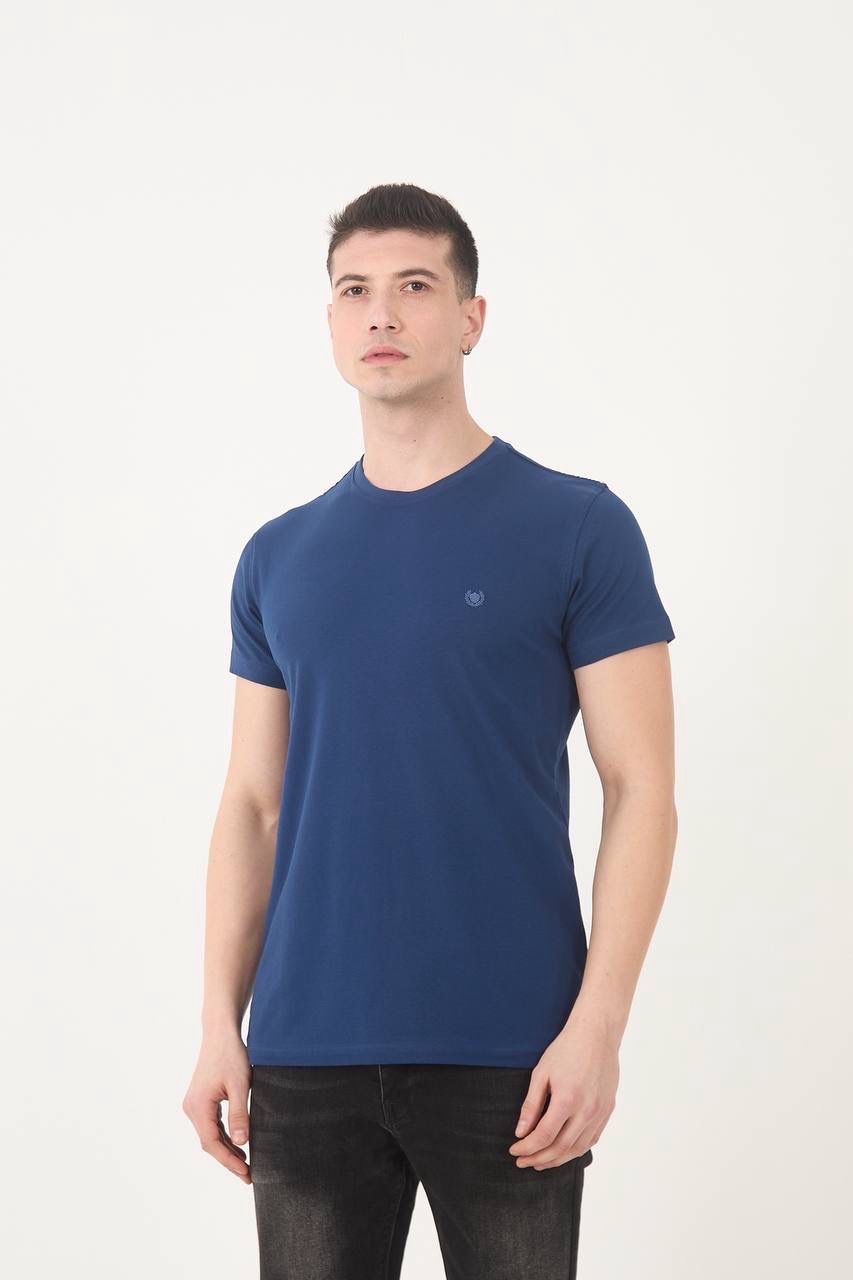 Classic Slim Fit