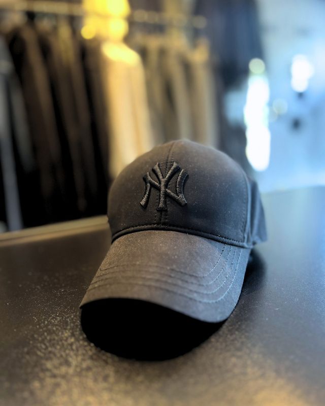 NY Cap - Black on Black
