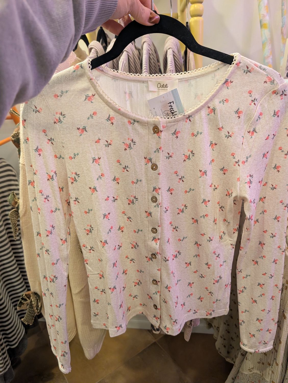 ODDI BUTTON FRONT PINK FLORAL CARDI