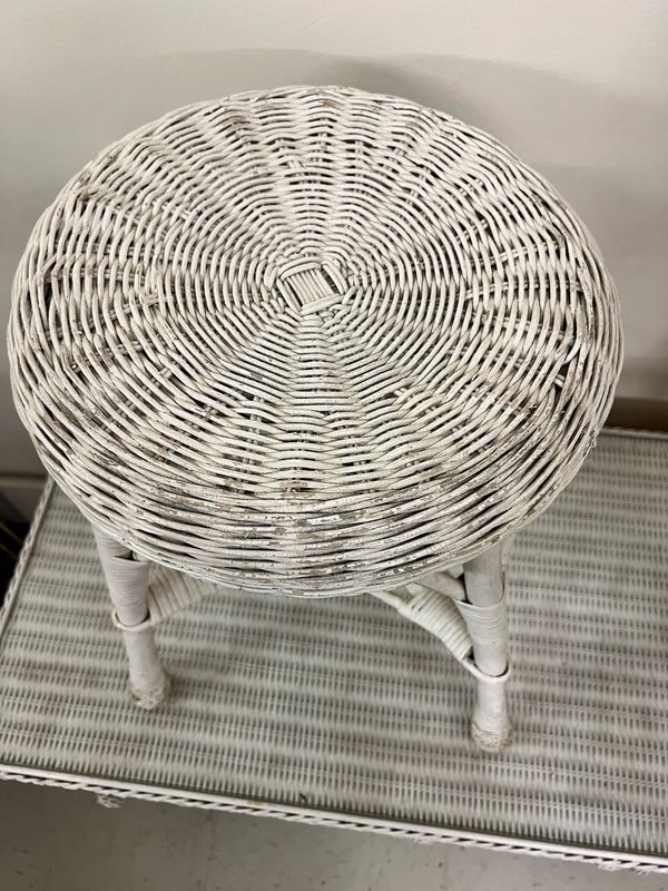 Wicker Stool