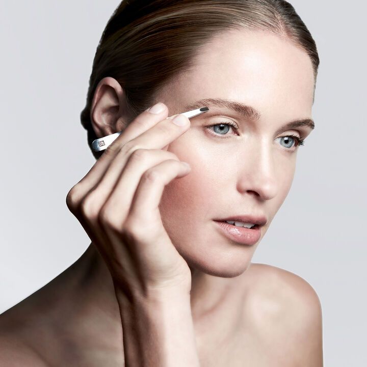 Pinza  Depilar Zwilling 9cm.