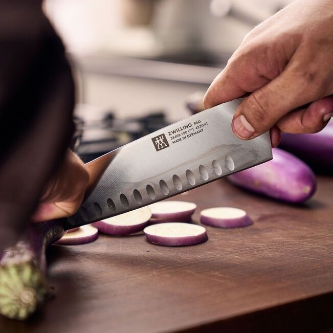 CuchilloZWILLING Pro Santoku 18 cm.