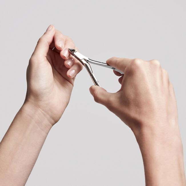 Alicate ZWILLING Cutículas .