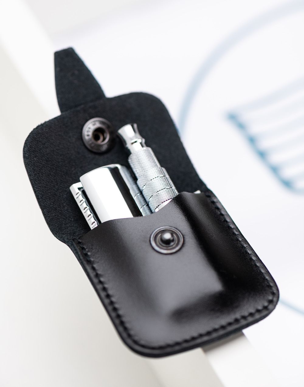 Maquinilla  Merkur de afeitar.