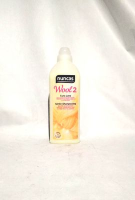 balsamo rigenerante per lana e cachemire l 0,750 balsamo rigenerante per lana e cachemire l 0,750