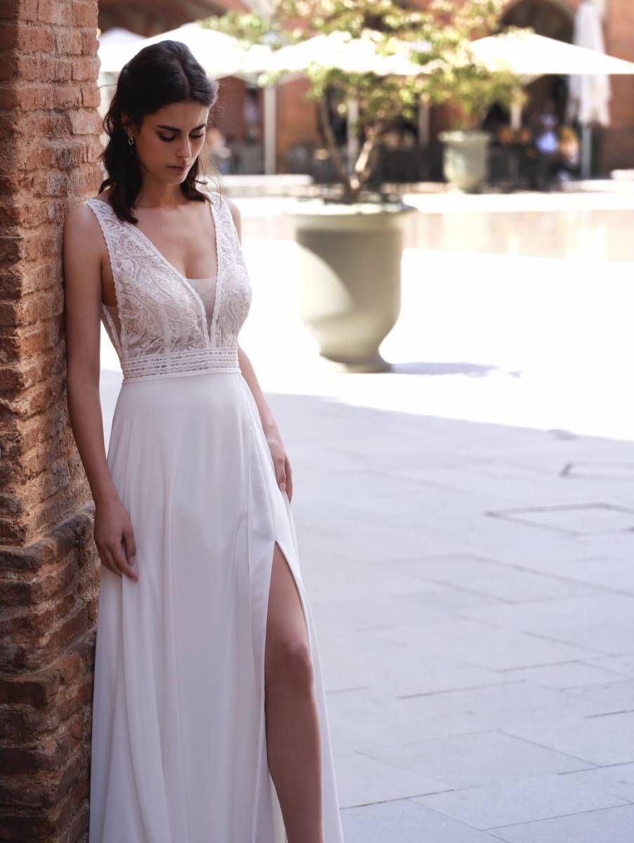 Robe de mariée style romantique VERTIGE Robe de mariée style romantique VERTIGE