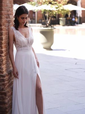 Robe de mariée style romantique VERTIGE Robe de mariée style romantique VERTIGE