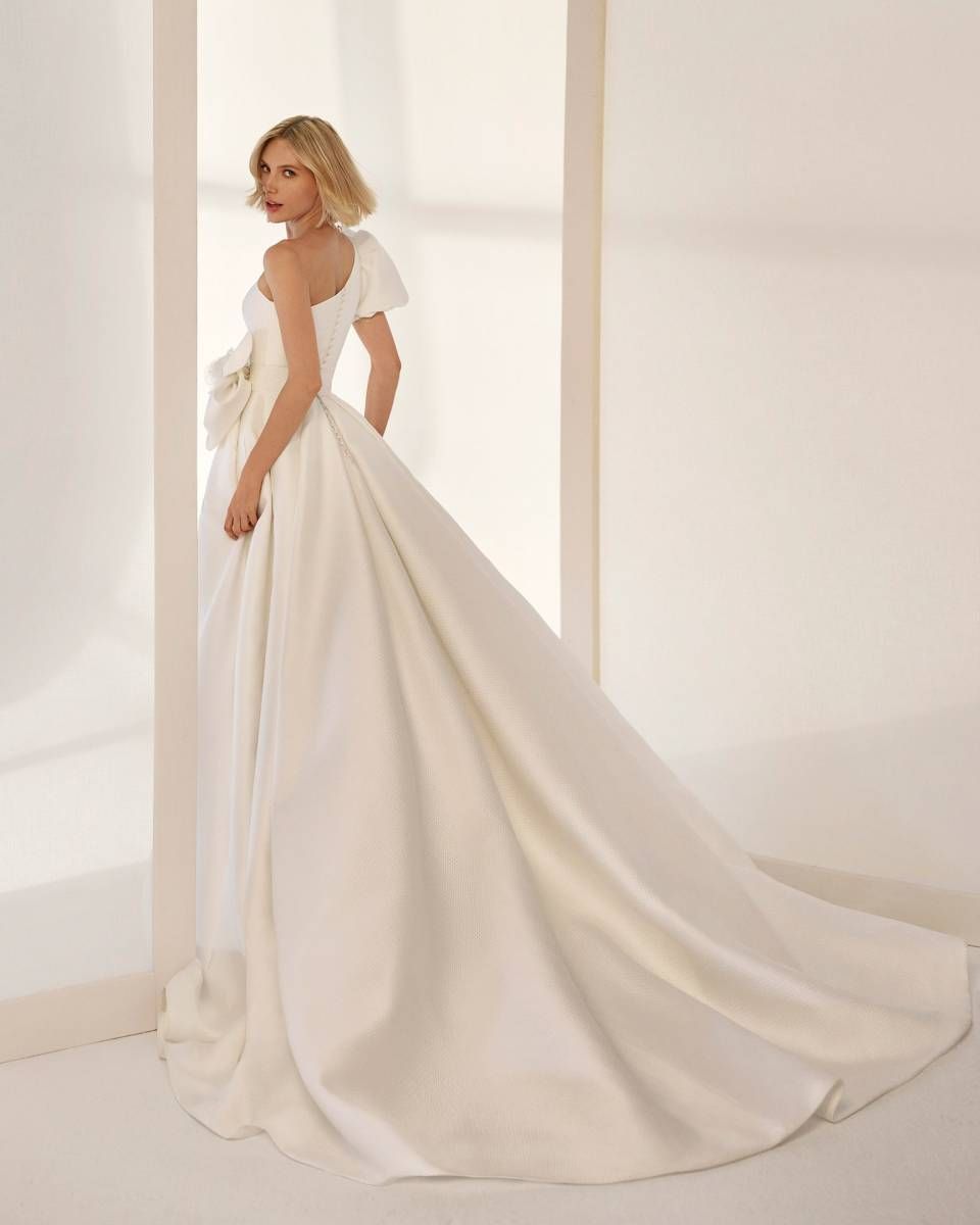Robe de mariée de style princesse ENIO