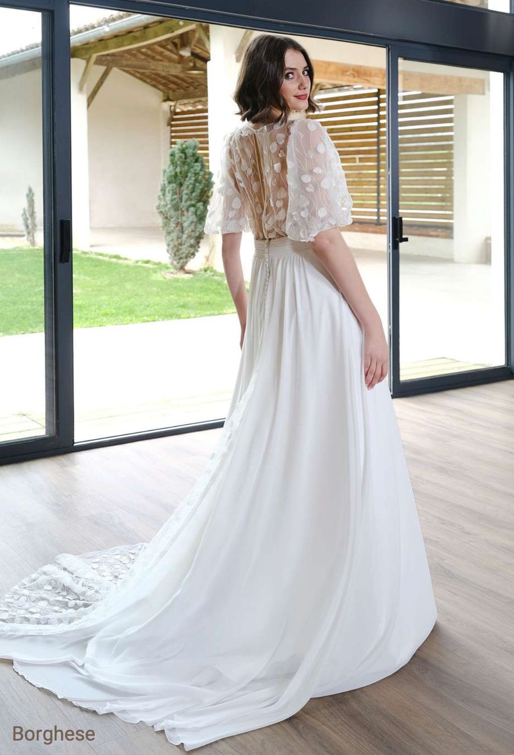 Robe de mariée bohème chic BORGHESE Robe de mariée bohème chic BORGHESE