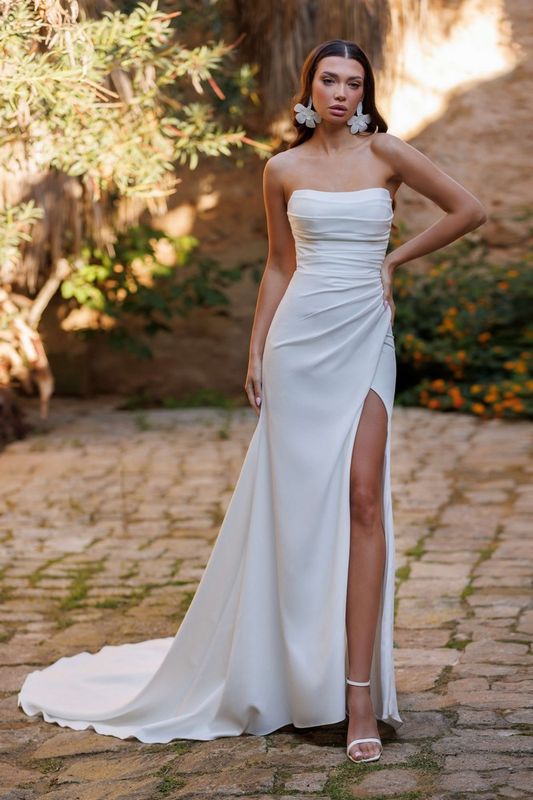 Robe de mariée sirène bustier drapé 27HA06