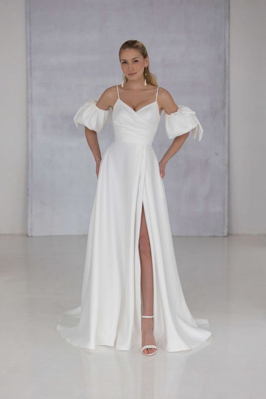 Robe de mariée moderne chic et couture 26HA03