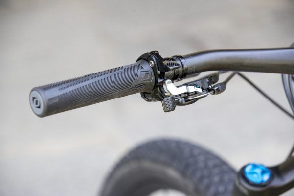 Scott Rideloc 3-position remote ✓