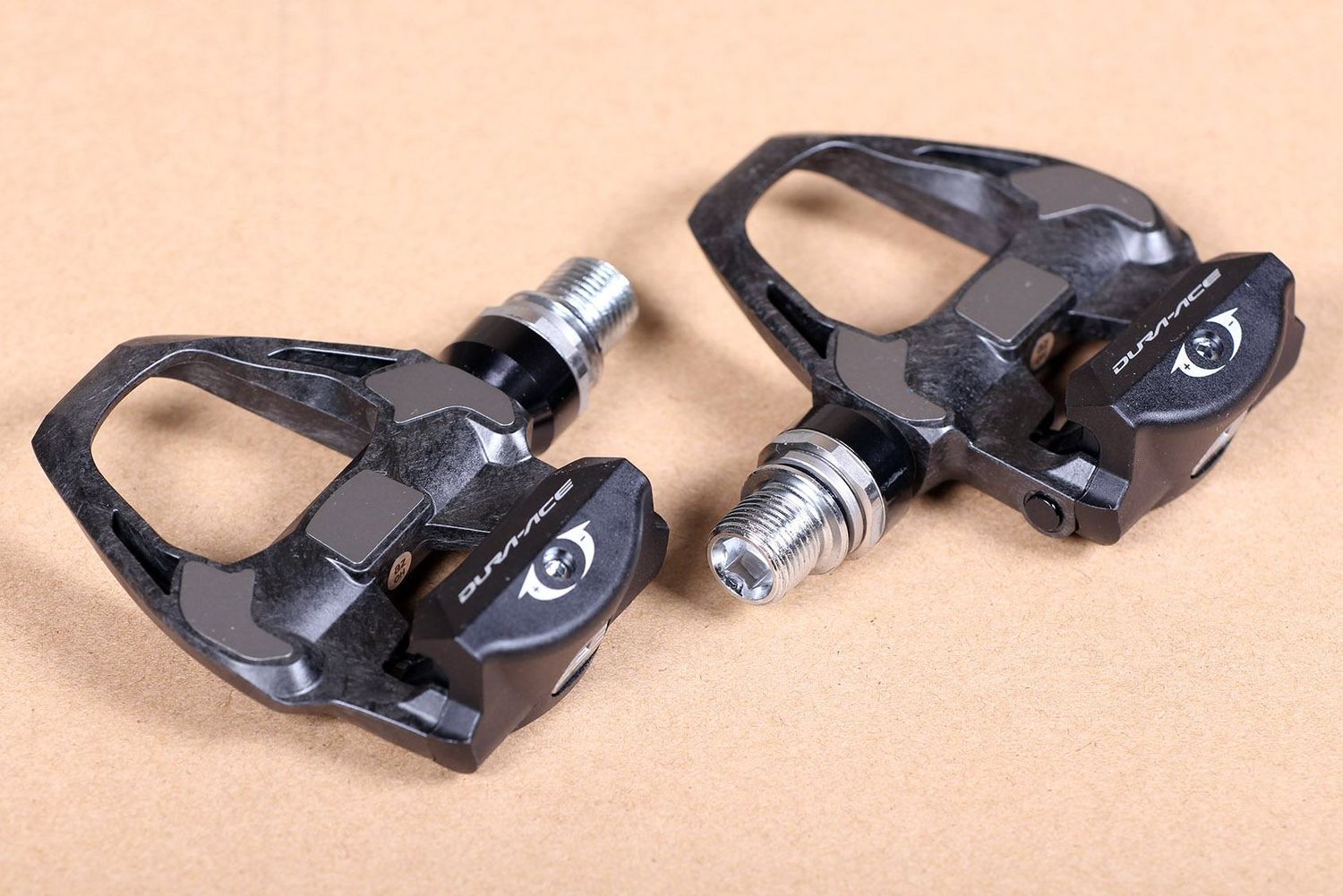 Shimano PD-R9100 SPD SL PEDAL W/CLEAT ✔