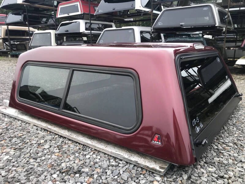 2007-2013 Chevrolet Silverado 5.6' bed, Leer 180 (Used)