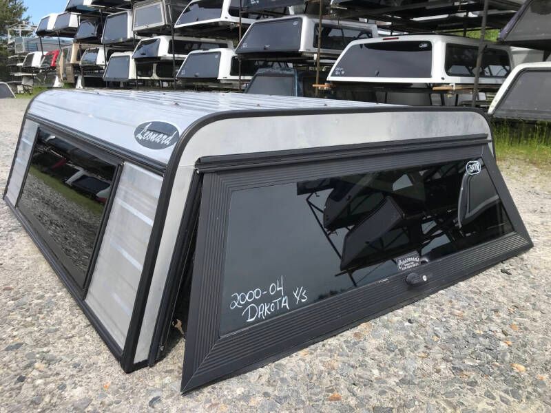 1997-2004 Dodge Dakota 5.5' bed (Used)