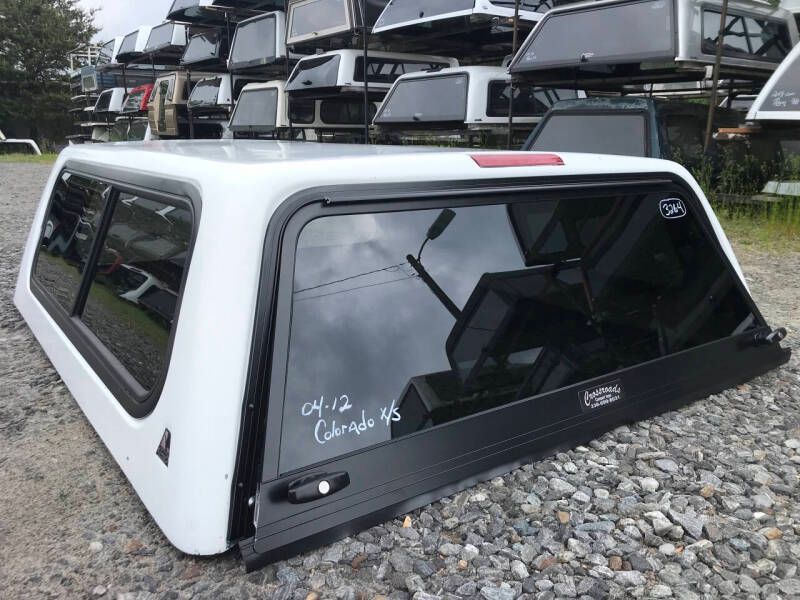 2004-2012 Chevrolet Colorado 5' bed, Leer 100R (Used)