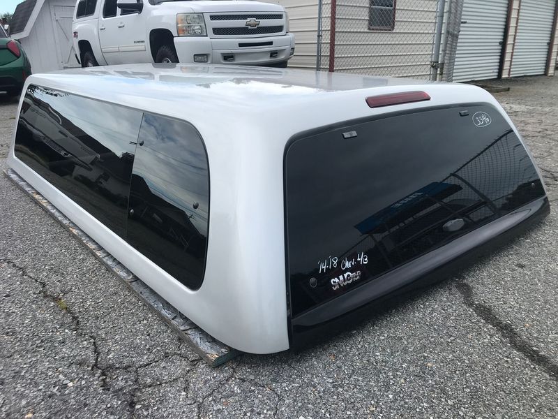 2014-2018 Chevrolet Silverado 8' bed, Snug Top (Used)