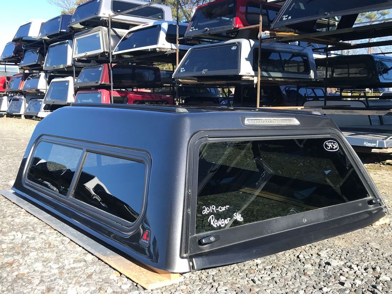 2019+ Ford Ranger 6' bed, Leer 180 (Used)