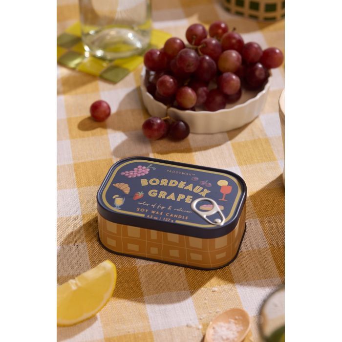 Bordeaux Grape Soy wax tin candle 127gr, Bistro Grapes