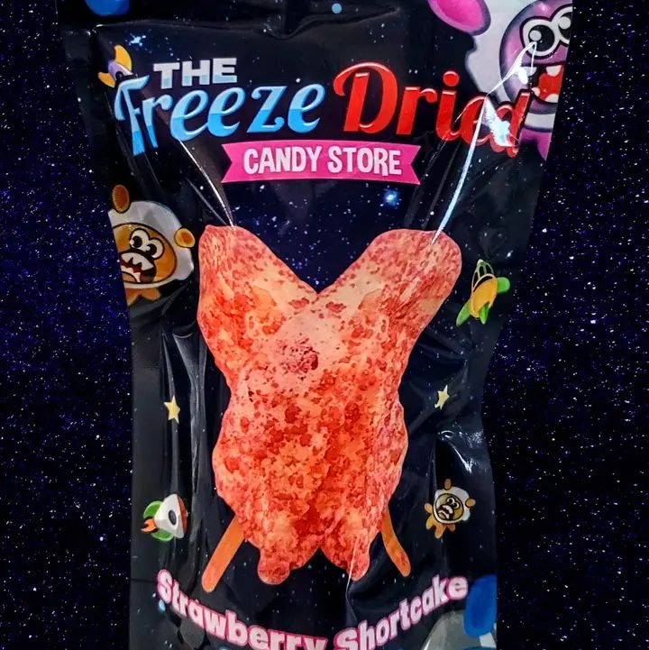The Freeze Dried Candy Store- Strawberry Shortcake Bars