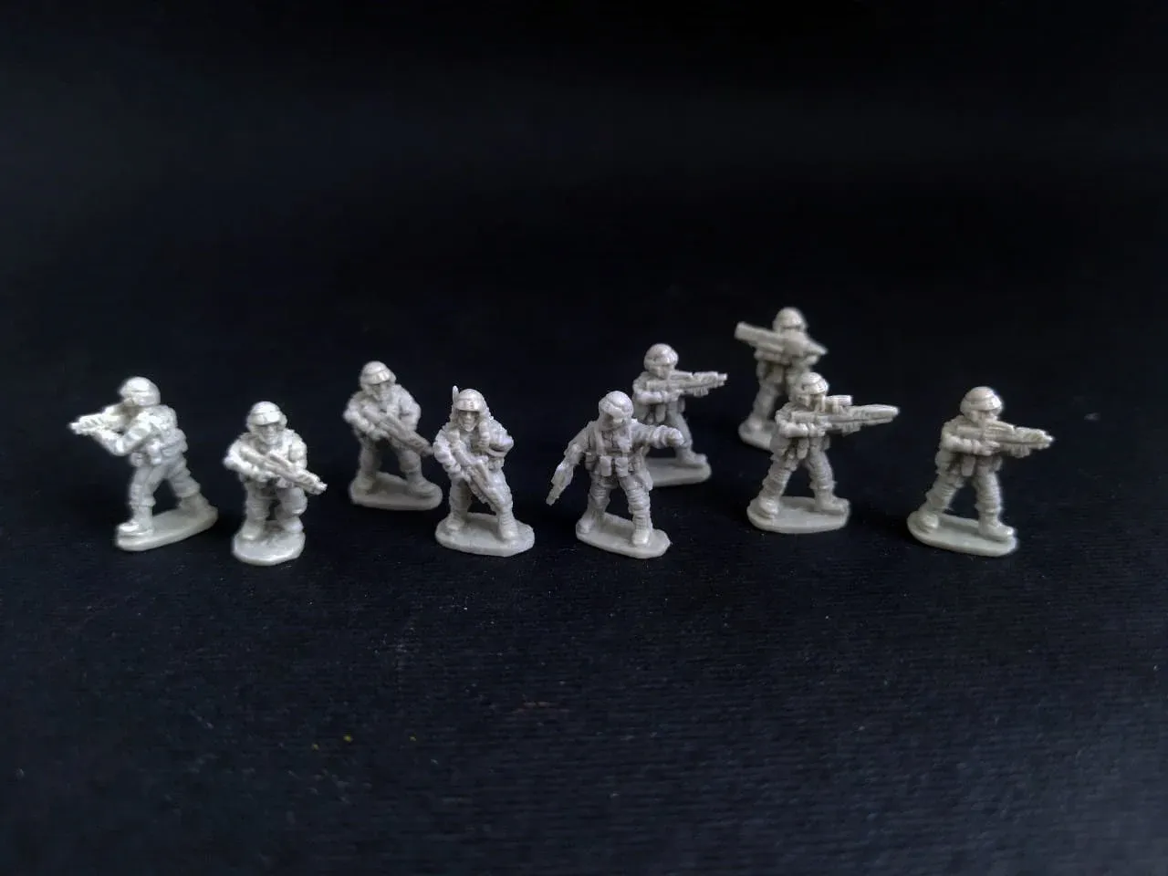 Starship Troopers. 15 mm. Set of 9 miniatures.