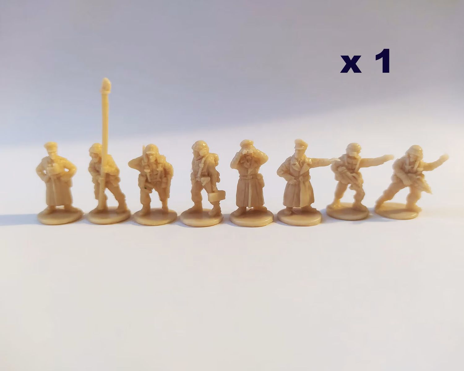 Starship Troopers command platoon. 15 mm. 8 miniatures.