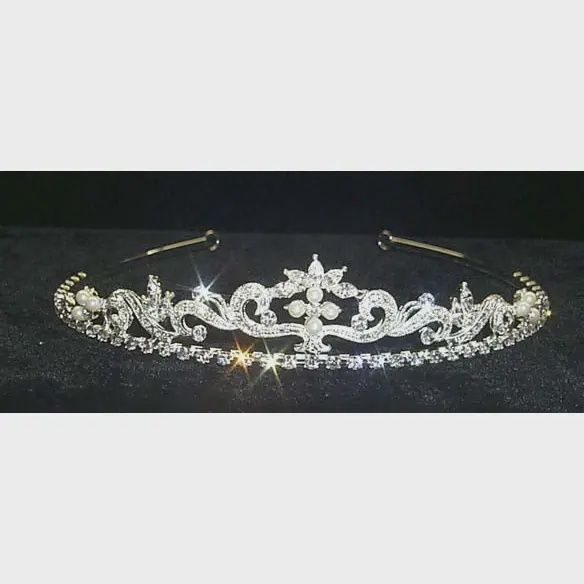 Tiara Dainty Swirl