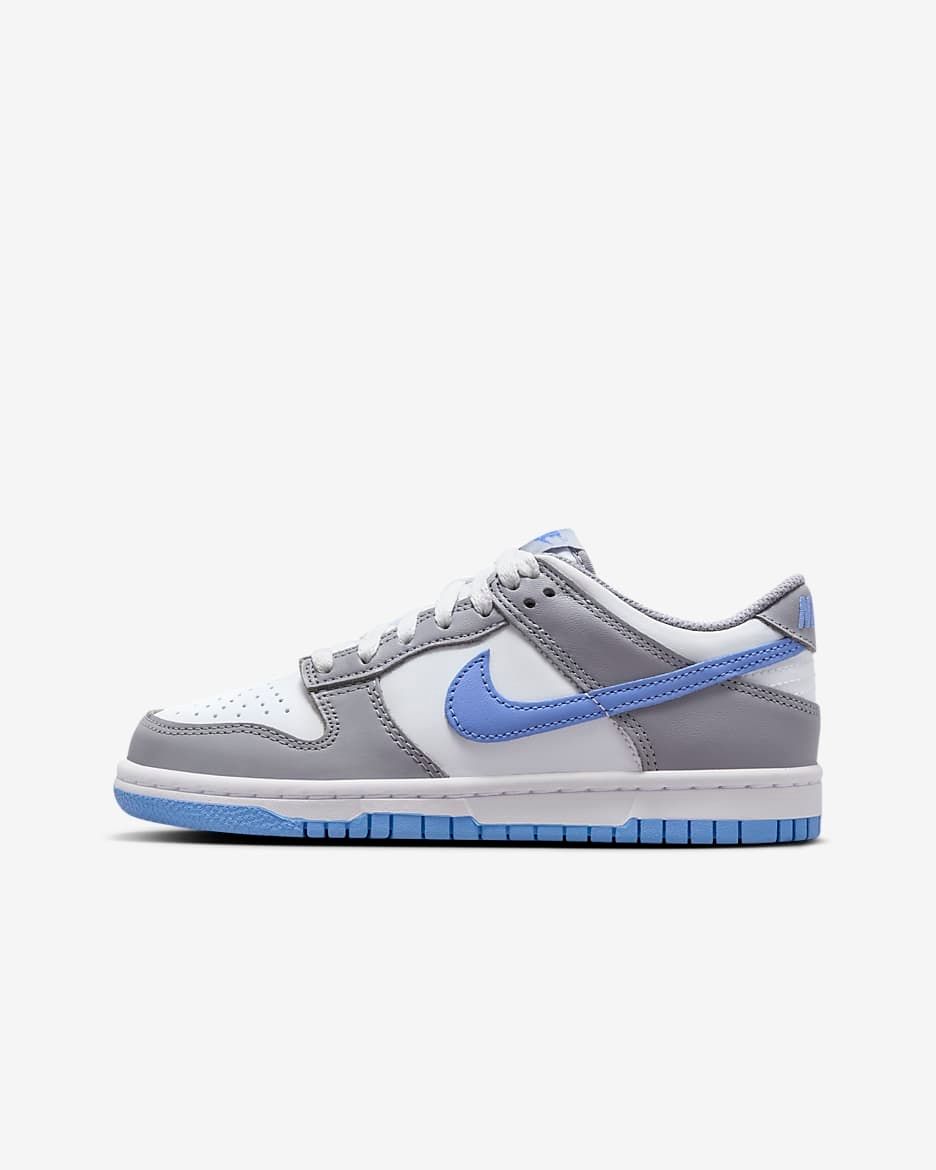 NIKE DUNK LOW