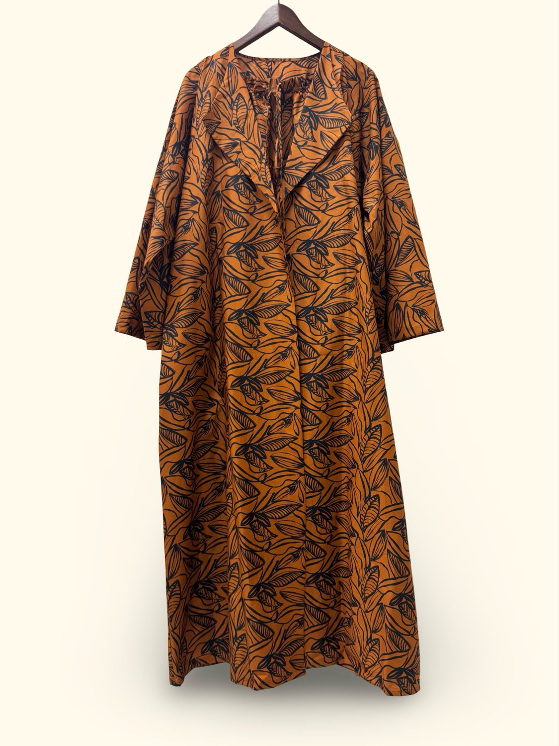 Two piece: Robe &amp; Dress قطعتين: روب مع فستان داخلي