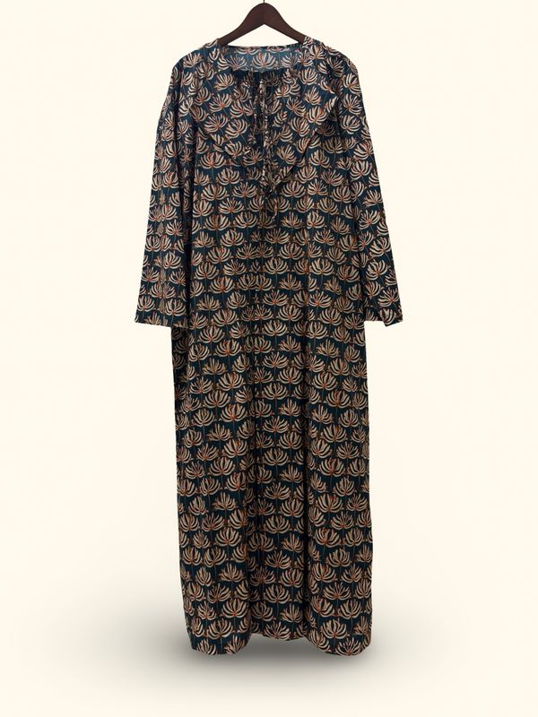 Two piece: Robe &amp; Dress قطعتين: روب مع فستان داخلي