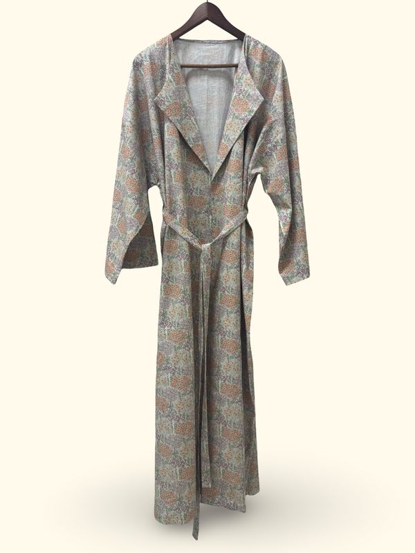 Two piece: Robe &amp; Dress قطعتين: روب مع فستان داخلي
